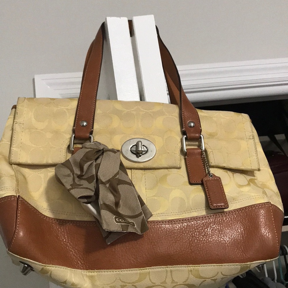 Coach purse